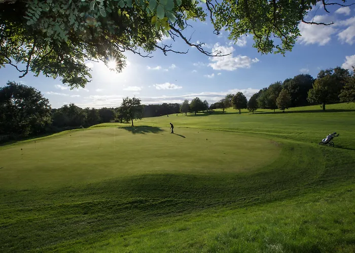 Golf Course Bonn 酒店 3*